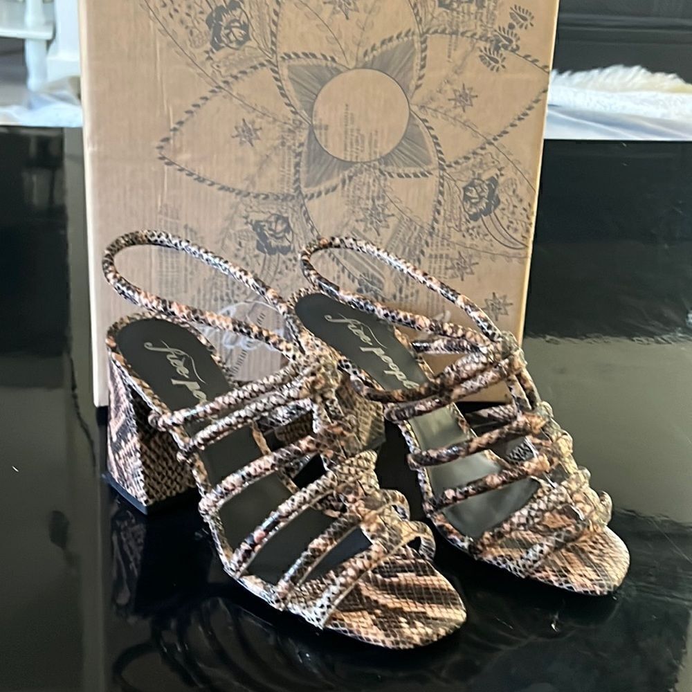 NEW Free People leather panther printed sandals 39.5